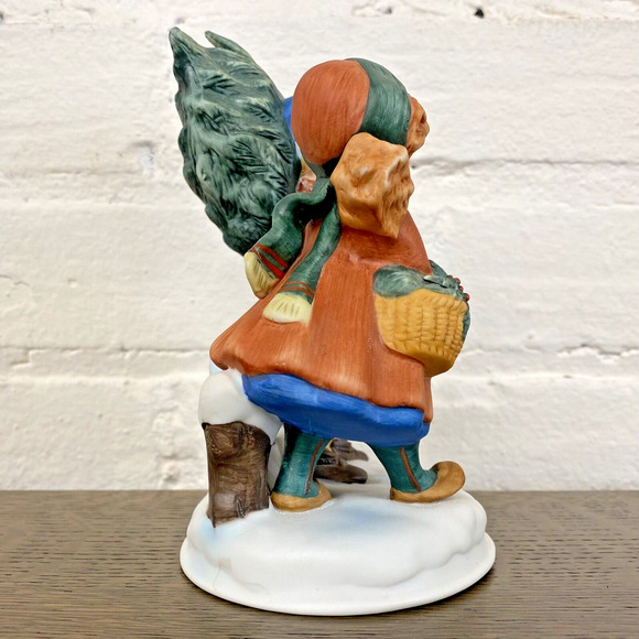 AVON Figurine Sharing The Christmas Spirit (1981) Christmas Memories 1st Edition - Picture 11 of 16